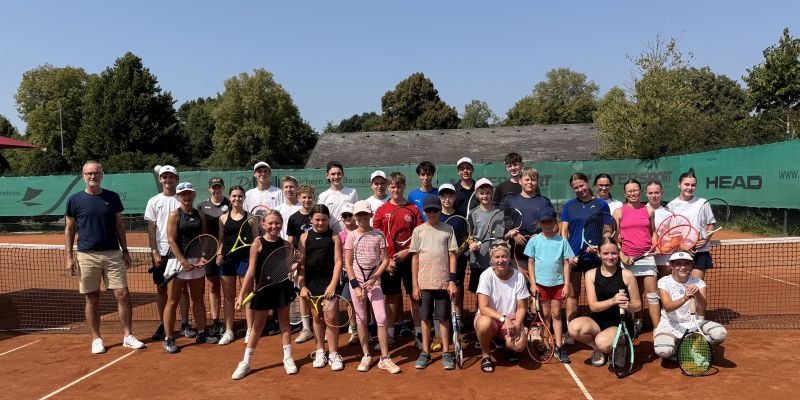 Tennis Sommercamp 2025 Gruppenfoto